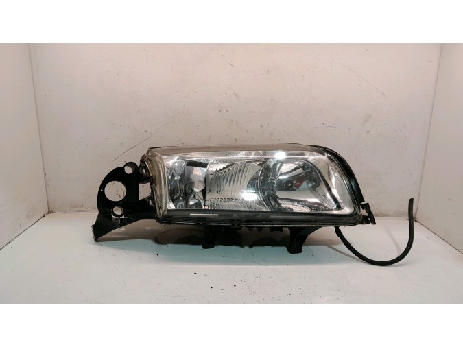 FARO DELANTERO DERECHO VOLVO S80 2002