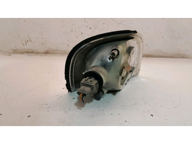 PILOTO INTERMITENTE DELANTERO IZQUIERDO VOLVO S80 2002