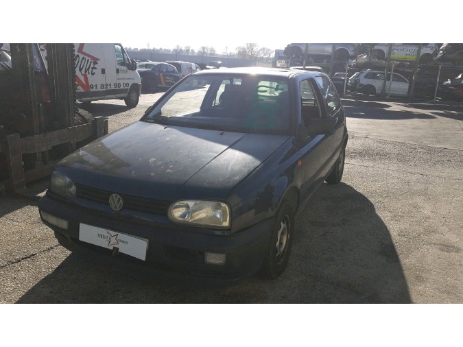 MOTOR CON ACCESORIOS Y CAJA DE CAMBIOS VOLKSWAGEN GOLF 2004