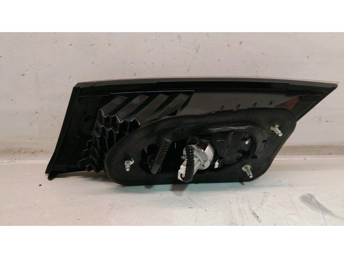 PILOTO TRASERO INTERIOR IZQUIERDO HONDA CIVIC 2009