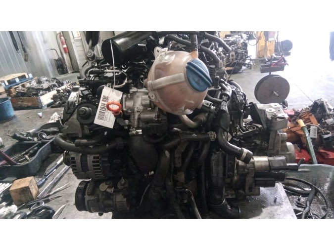MOTOR CON ACCESORIOS Y CAJA DE CAMBIOS VOLKSWAGEN PASSAT 2010