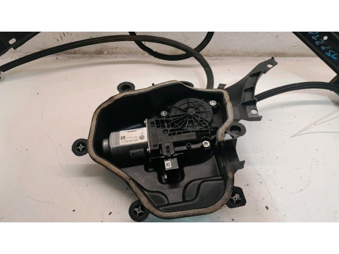 ELEVALUNAS DELANTERO DERECHO SEAT IBIZA 2009