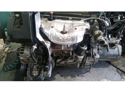 MOTOR CON ACCESORIOS Y CAJA DE CAMBIOS PEUGEOT 206 2001