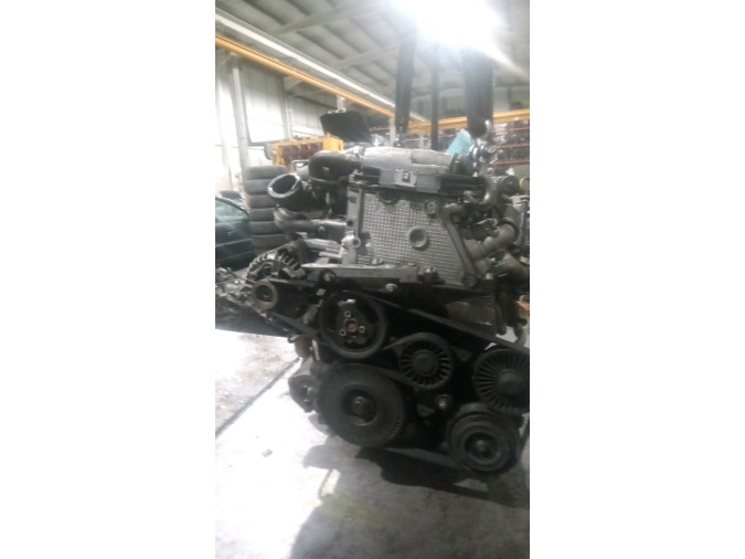 MOTOR CON ACCESORIOS Y CAJA DE CAMBIOS OPEL VECTRA 2003