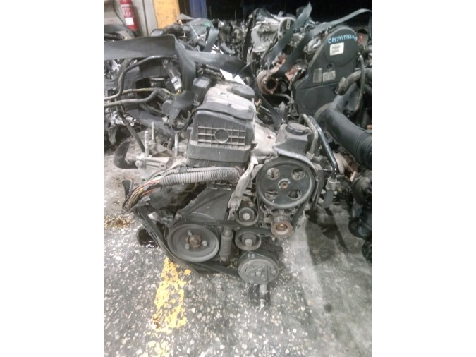 MOTOR CON ACCESORIOS Y CAJA DE CAMBIOS PEUGEOT 206 1999