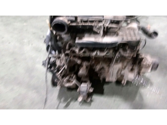 MOTOR CON ACCESORIOS Y CAJA DE CAMBIOS HYUNDAI ATOS 2004