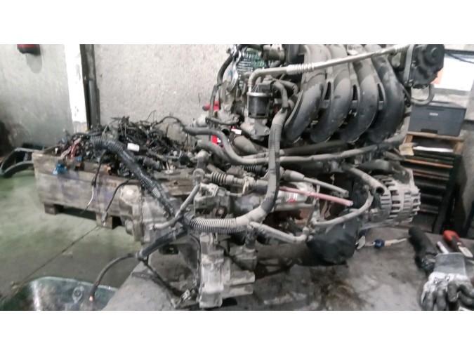 MOTOR CON ACCESORIOS Y CAJA DE CAMBIOS CHEVROLET AVEO 2005