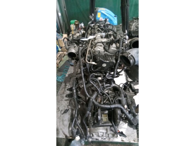 MOTOR CON ACCESORIOS SIN CAJA DE CAMBIOS HYUNDAI TUCSON 2005