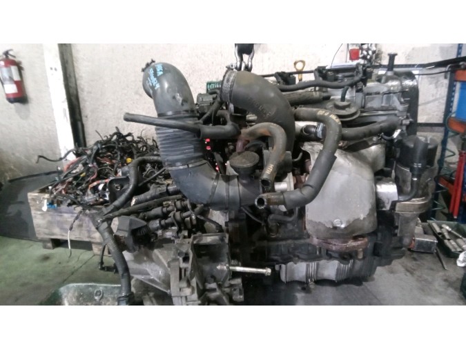 MOTOR CON ACCESORIOS SIN CAJA DE CAMBIOS HYUNDAI TUCSON 2005