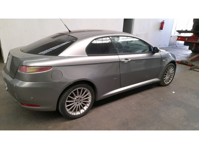 MECANICA TRASERA ALFA ROMEO GT 2006