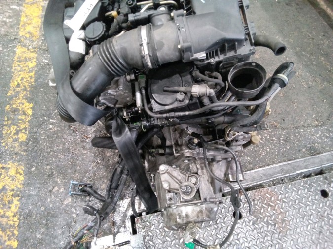 MOTOR CON ACCESORIOS Y CAJA DE CAMBIOS CITROEN C4 2008