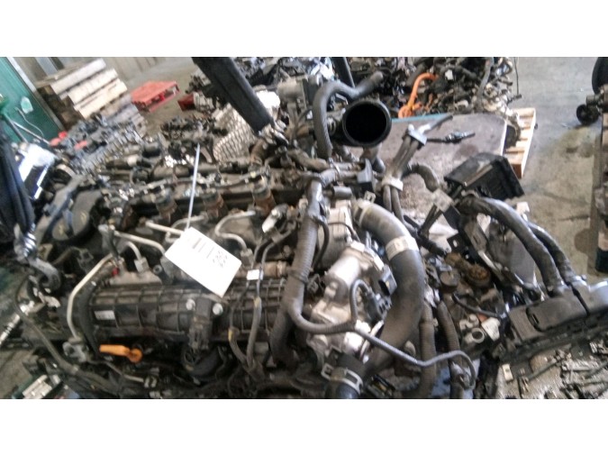 MOTOR CON ACCESORIOS Y CAJA DE CAMBIOS HYUNDAI I30 2017