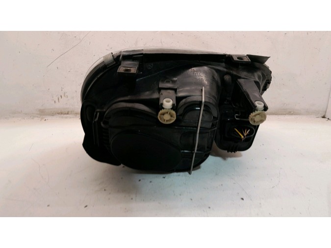 FARO DELANTERO IZQUIERDO VOLKSWAGEN GOLF 2002