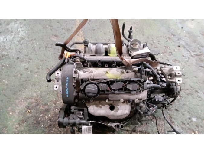 MOTOR CON ACCESORIOS Y CAJA DE CAMBIOS VOLKSWAGEN GOLF 2002