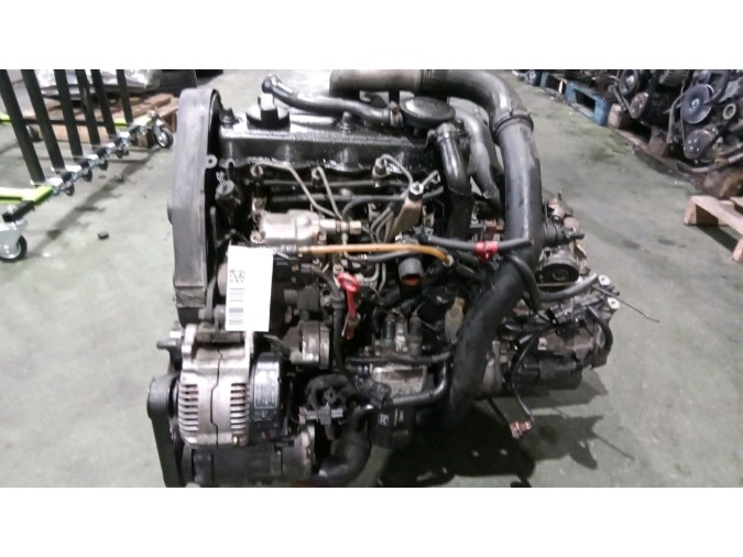 MOTOR CON ACCESORIOS SIN CAJA DE CAMBIOS VOLKSWAGEN SHARAN