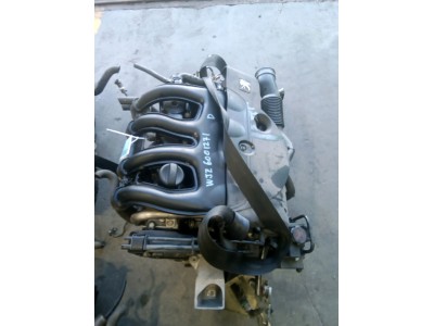 MOTOR CON ACCESORIOS Y CAJA DE CAMBIOS PEUGEOT 206 1999