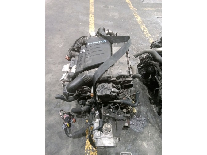 MOTOR CON ACCESORIOS Y CAJA DE CAMBIOS PEUGEOT 307 2006