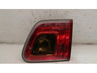 PILOTO TRASERO DERECHO TOYOTA AVENSIS 2009