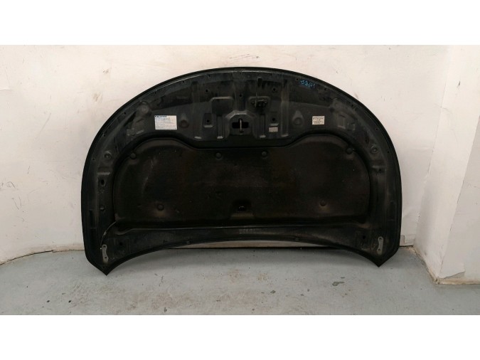 CAPOT TOYOTA AVENSIS NEGRO 2009