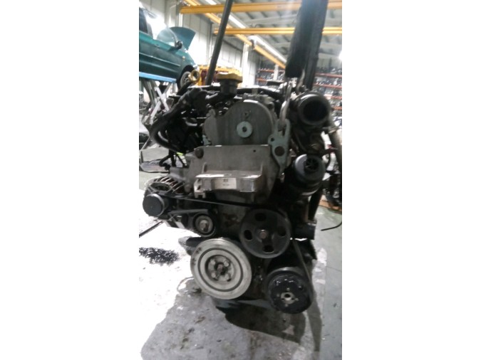 MOTOR CON ACCESORIOS Y CAJA DE CAMBIOS OPEL CORSA 2011