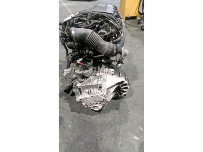 MOTOR CON ACCESORIOS Y CAJA DE CAMBIOS FORD S-MAX
