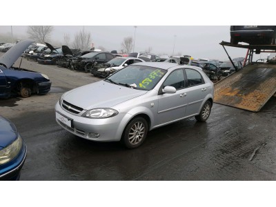 MOTOR CON ACCESORIOS Y CAJA DE CAMBIOS CHEVROLET LACETTI