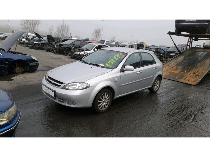 MOTOR CON ACCESORIOS Y CAJA DE CAMBIOS CHEVROLET LACETTI