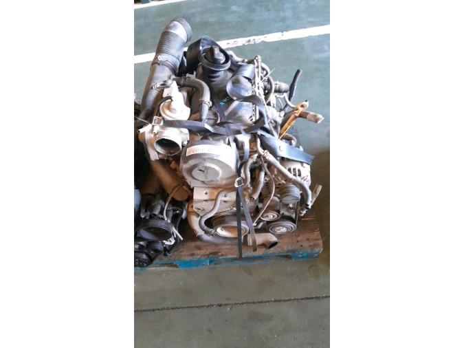 MOTOR CON ACCESORIOS Y CAJA DE CAMBIOS SEAT IBIZA 2006