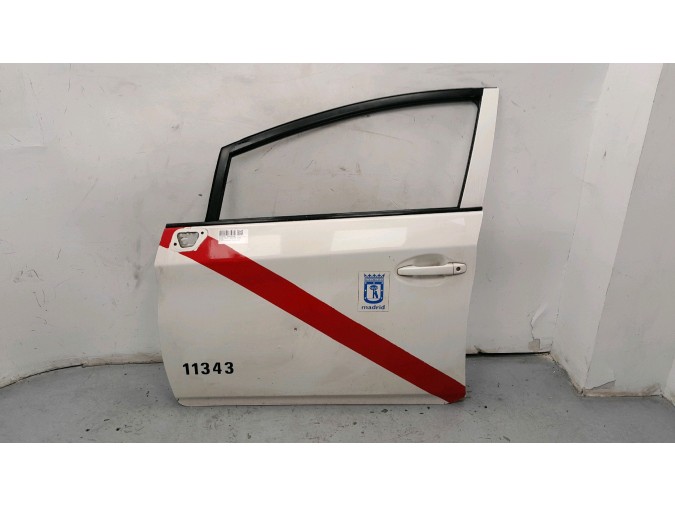 PUERTA DELANTERA IZQUIERDA TOYOTA PRIUS BLANCA 2012