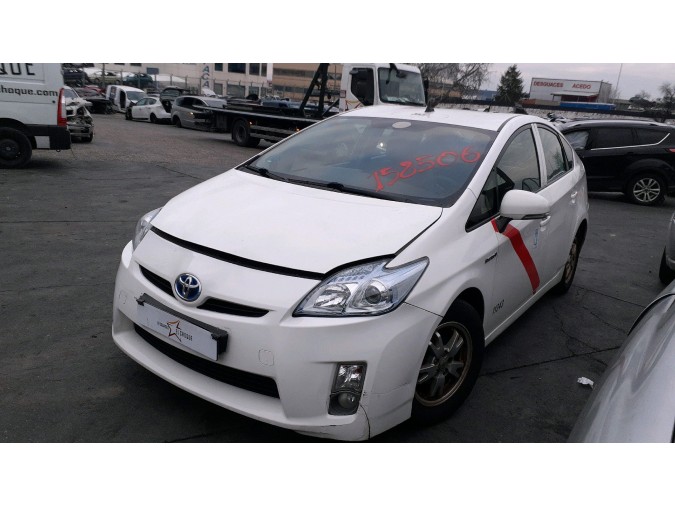 PANEL DELANTERO TOYOTA PRIUS