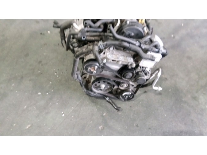 MOTOR CON ACCESORIOS Y CAJA DE CAMBIOS SEAT IBIZA