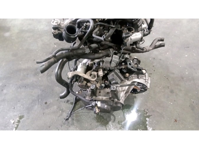 MOTOR CON ACCESORIOS Y CAJA DE CAMBIOS SEAT IBIZA