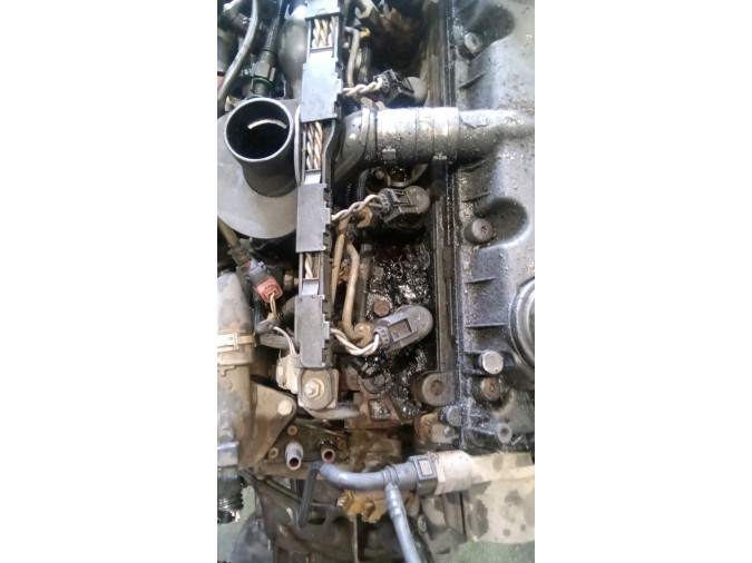 MOTOR CON ACCESORIOS Y CAJA DE CAMBIOS PEUGEOT 307 2004