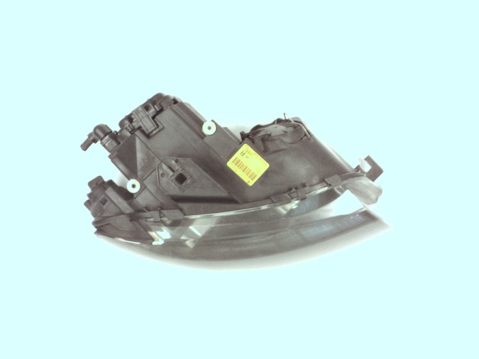 FARO DELANTERO DERECHO AUDI A3 2004