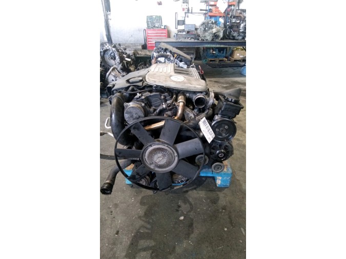 MOTOR CON ACCESORIOS Y CAJA DE CAMBIOS BMW X5 2001