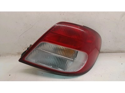 PILOTO TRASERO DERECHO SUBARU IMPREZA 2004