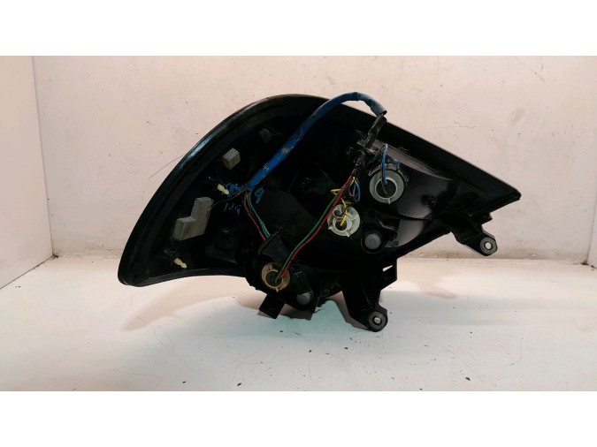PILOTO TRASERO  IZQUIERDO SUBARU IMPREZA 2004