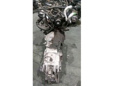MOTOR CON ACCESORIOS SIN CAJA DE CAMBIOS SSANGYONG RODIUS II 2015