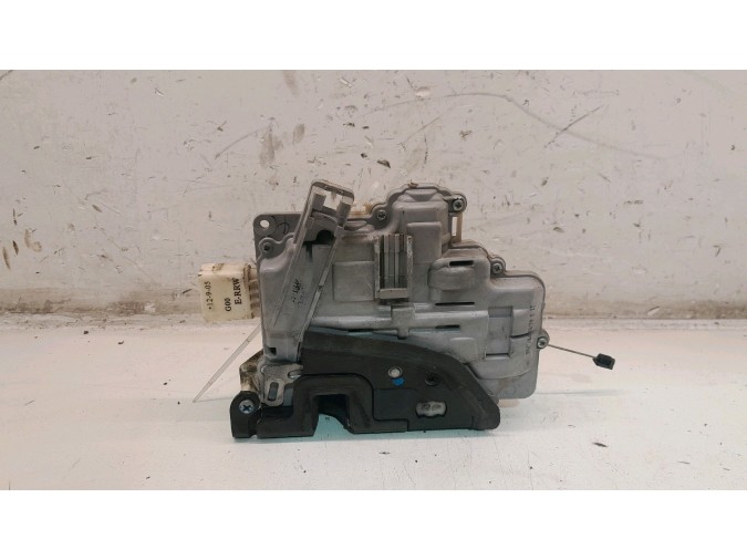 CERRADURA PUERTA DELANTERA DERECHA SEAT LEON 2006
