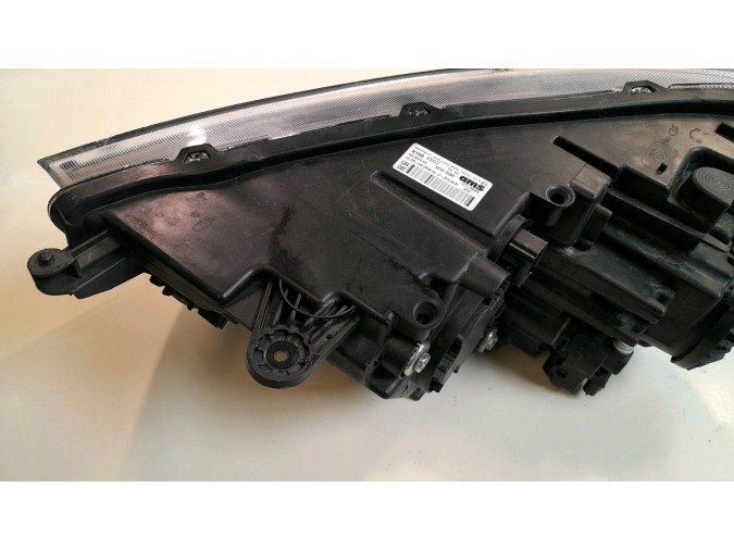 FARO DELANTERO DERECHO SSANGYONG TIVOLI 2016