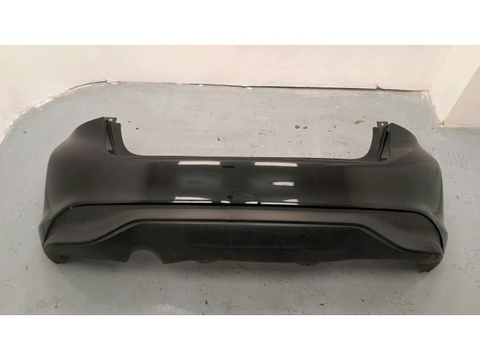 PARAGOLPES TRASERO NISSAN PULSAR NEGRO 2018