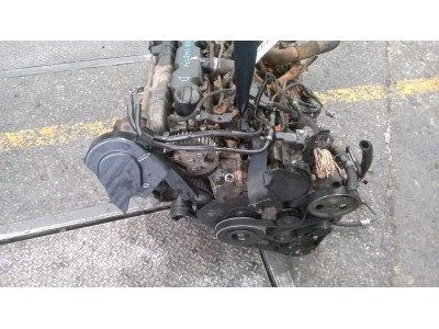 MOTOR CON ACCESORIOS Y CAJA DE CAMBIOS PEUGEOT 806 2001