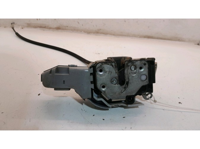 CERRADURA PUERTA TRASERA IZQUIERDA FIAT BRAVO 2008