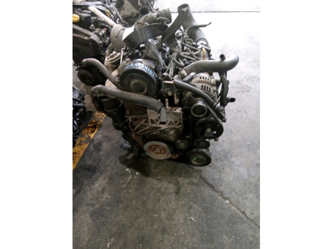 MOTOR CON ACCESORIOS Y CAJA DE CAMBIOS HYUNDAI SANTA FE 2004