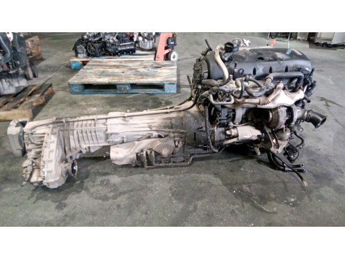 MOTOR CON ACCESORIOS Y CAJA DE CAMBIOS VOLKSWAGEN TOUAREG 2005