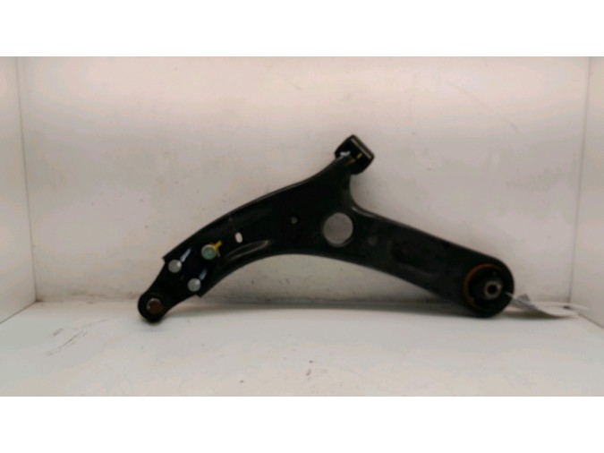 TRAPECIO INFERIOR DELANTERO IZQUIERDO HYUNDAI I30 2015