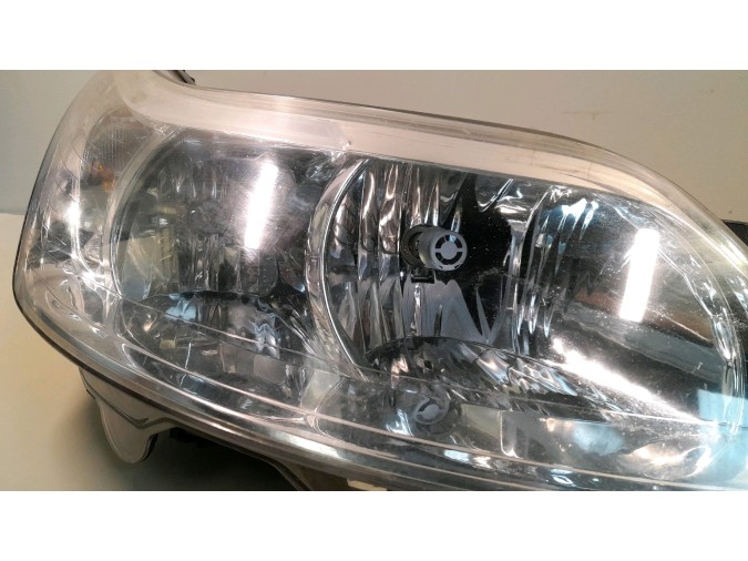 FARO DELANTERO DERECHO CITROEN C4 2005