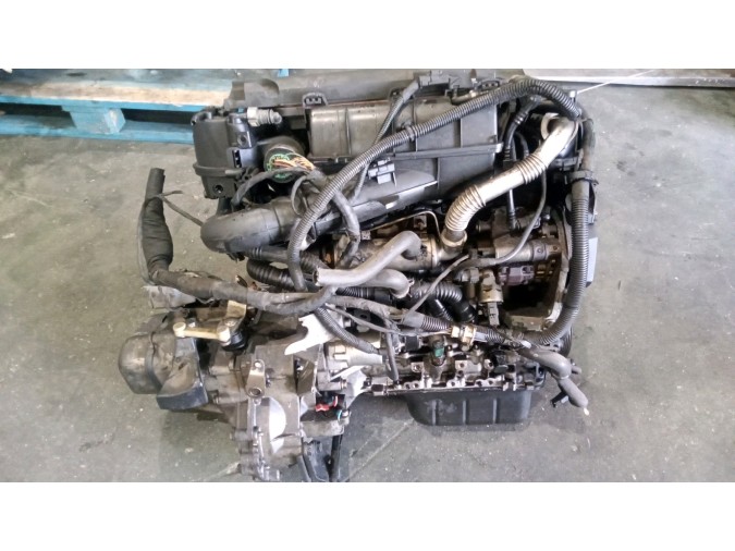 MOTOR CON ACCESORIOS SIN CAJA DE CAMBIOS CITROEN C3 2005