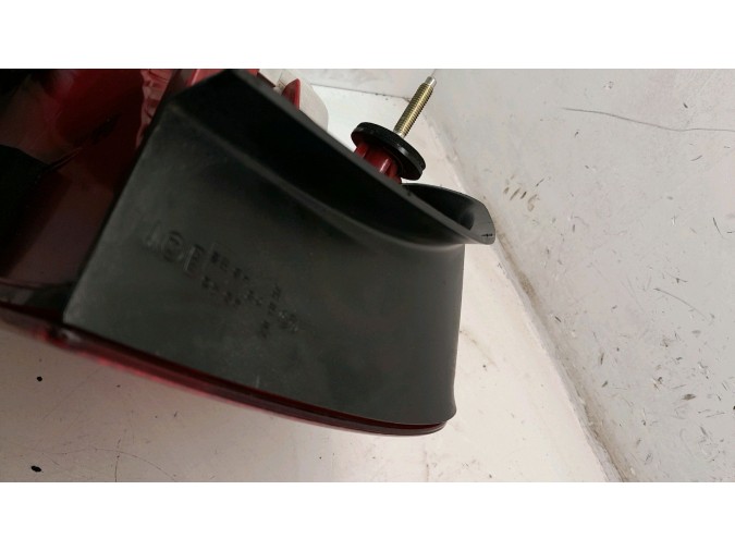 PILOTO TRASERO DERECHO AUDI A3 2006