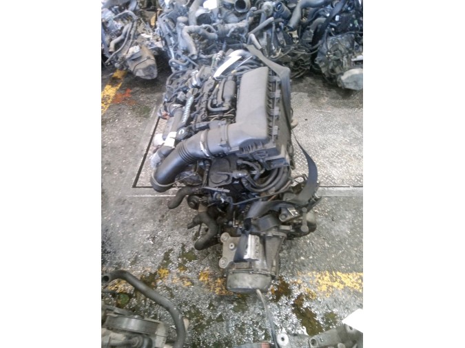 MOTOR CON ACCESORIOS Y CAJA DE CAMBIOS PEUGEOT 207 2007